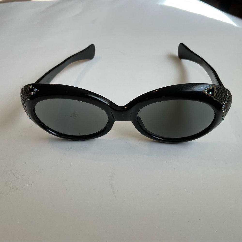 Vintage Rhinestone Studded Sunglasses. Frame France.